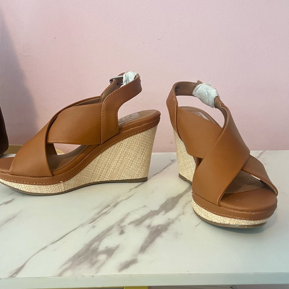 DV by Dolce Vita wedge espadrille raffia Sandals NWOT 7.5 m
